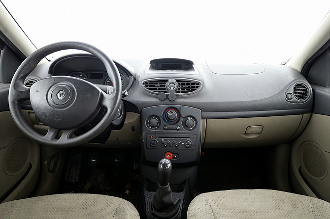 Renault Clio Comfort 1.1 55kW Таллин - изображение 5