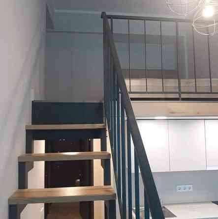 Rīga, Zasulauka ielā 28 tiek izīrēts divstāvu dzīvoklis. Dzīvokļa platība ir 23 kvadrātmetri.... Рига