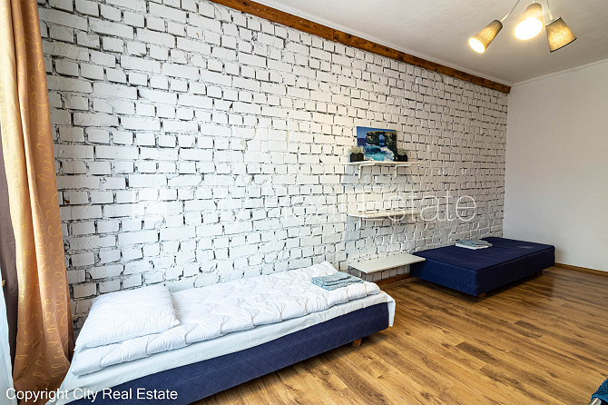 Fasādes māja, renovēta māja, ķieģeļu mūra sienas, kāpņu telpa pēc kosmētiskā remonta, Rīga - foto 7