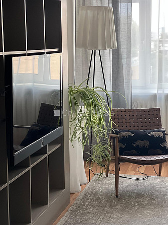 Фасадный дом, реновированный дом, реставрированный дом, место для машины, вход с Рига - изображение 9