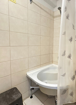 Продаётся просторная 3-комнатная квартира (61, 5 м²) в районе Кенгарагс отличное расположение для... Рига - изображение 6