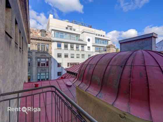 Biroja telpas prestižā vietā  Elizabetes ielā  Piedāvājam nomāt biroju Rīgas centrā, renovētā un sak Rīga