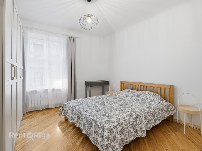 4-room apartment with a park view in the center of Riga.  A cozy and bright four-room apartment is a Рига - изображение 17