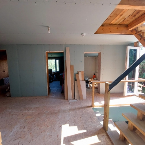 Pārdod trīs stāvu dzīvojamo māju Ogrē ar lieliskām attīstības iespējām.  Piedāvājumā Ogre un Ogres novads - foto 3