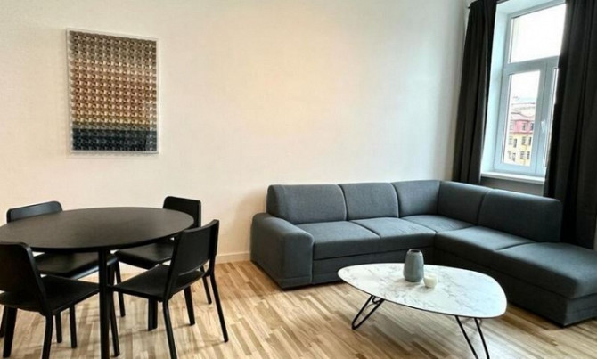 Izīrē 3-istabu dzīvokli, 52 m2 platībā Skolas ielā 13, Rīgā.  Dzīvokļa plānojums sastāv no 2 izolētā Рига - изображение 2