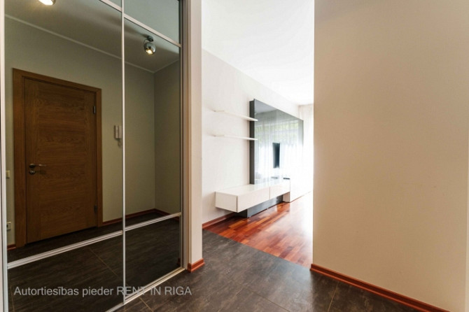 Просторная студия в новом проекте на Кипсале.  Квартира включает гостиную, Рига - изображение 8