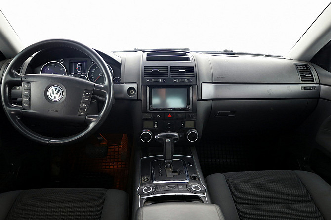 Volkswagen Touareg R-Line ATM 2.5 TDI 128kW Tallina - foto 5