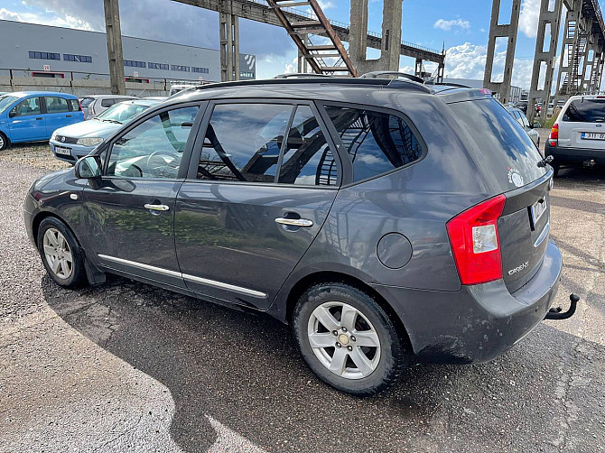 Kia Carens Comfort ATM 2.0 CRD 103kW Таллин - изображение 4