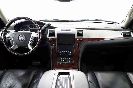 Cadillac Escalade Luxury LPG ATM 6.2 301kW Tallina