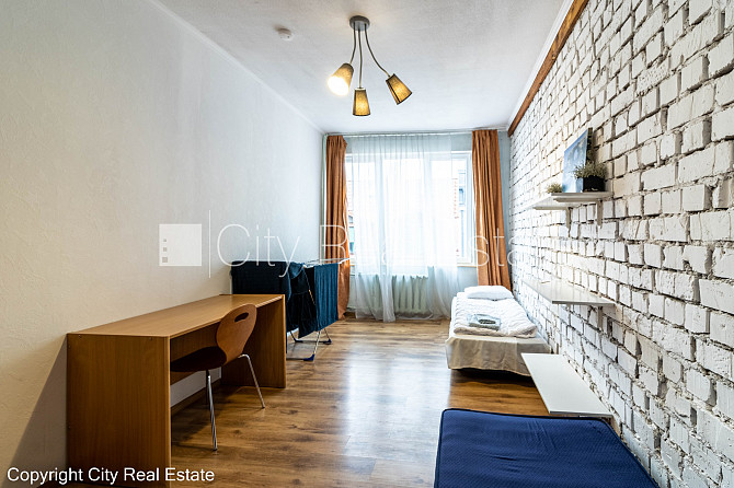 Fasādes māja, renovēta māja, ķieģeļu mūra sienas, kāpņu telpa pēc kosmētiskā remonta, Rīga - foto 9