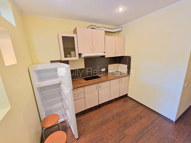 Земля в собственности, фасадный дом, реновированный дом, подъездная дорога Рига - изображение 3