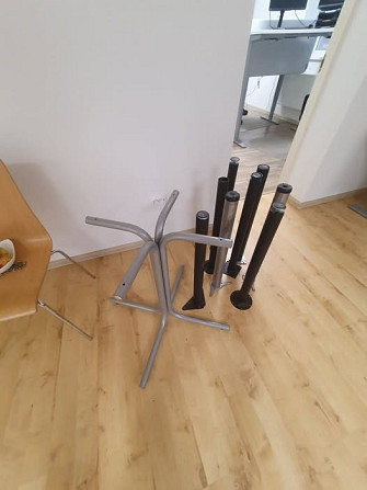 Sakarā ar mēbeļu maiņu birojam atdod MDF galda virsmas, lietotas, bet var mierīgi lietot tālāk. 2... Рига - изображение 2