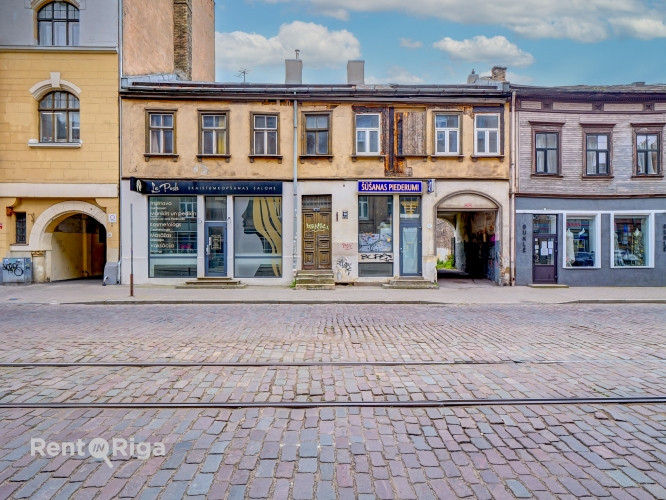 Tiek piedāvāts iegādei daudzfunkcionāls namīpašums Rīgas Centra rajonā ar zemi pagalmā, Rīga - foto 5