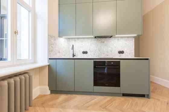 Эксклюзивная полностью обновлённая студия у Верманского сада  Квартира (4 этаж): - Rīga