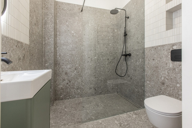 Ekskluzīvs, pilnībā atjaunots studio pie Vērmanes dārza  Dzīvoklis (4. stāvs): - Atvērta Rīga - foto 8