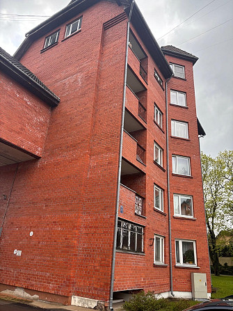 Pārdod 3 istabu dzīvokli Upesciemā, Strauta ielā 1 Kluss un zaļš apvidus, tikai 15 minūšu... Cits - foto 1