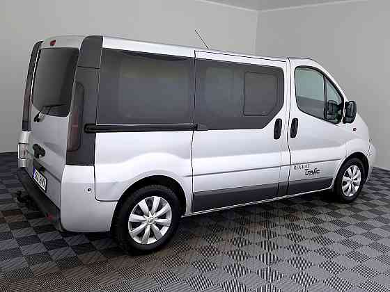 Renault Trafic Passenger 2.5 dCi 99kW Tallina