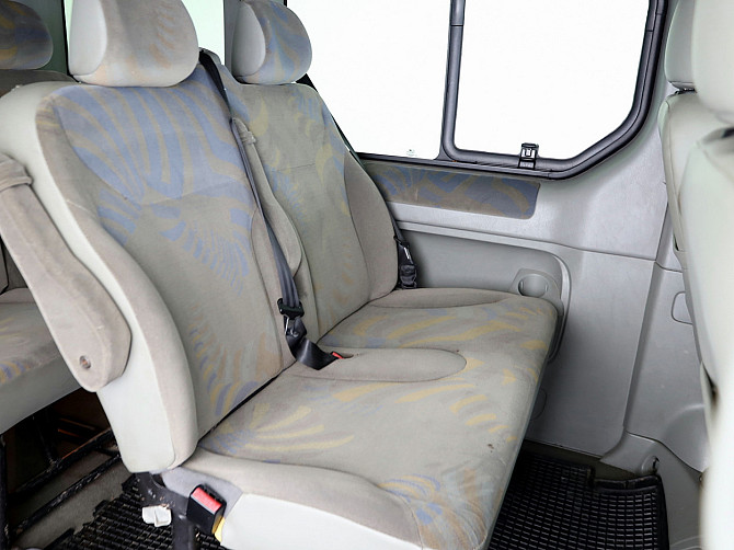 Renault Trafic Passenger 2.5 dCi 99kW Tallina - foto 7