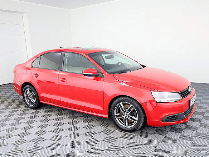 Volkswagen Jetta Highline 2.5 125kW Таллин - изображение 1