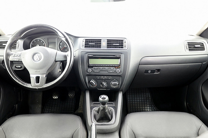 Volkswagen Jetta Highline 2.5 125kW Таллин - изображение 5