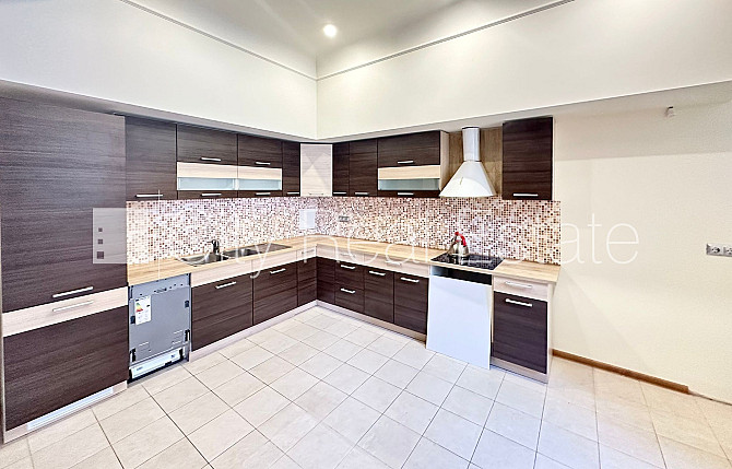 Fasādes māja, renovēta māja, labiekārtota apzaļumota teritorija, slēgts pagalms, vieta Rīga - foto 19