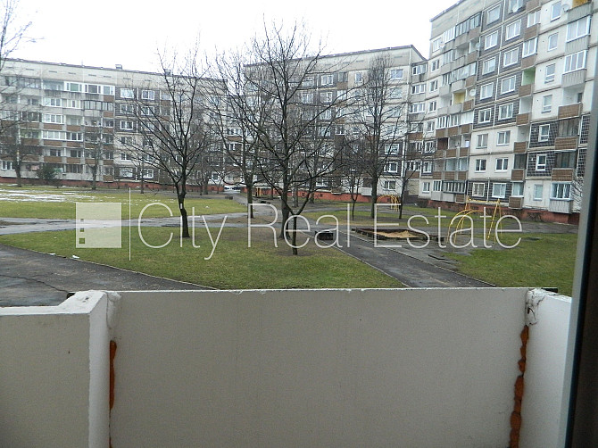 Zeme īpašumā, pagalma ēka, labiekārtota apzaļumota teritorija, vieta automašīnai, Rīga - foto 14