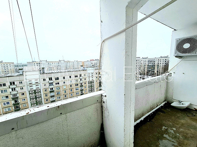 Благоустроенная озеленённая территория, лифт, лоджия 6 м2, изолированная комната, Рига - изображение 19