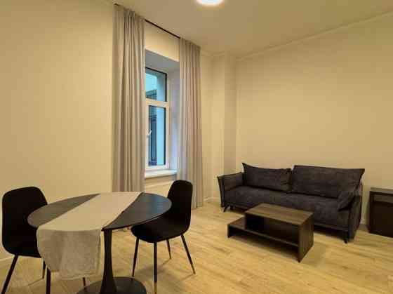 Сдается меблированная 2-комнатная квартира в Тихом центре.  Планировка квартиры Rīga