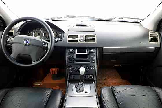 Volvo XC90 Summum ATM 2.4 D5 120kW Tallina