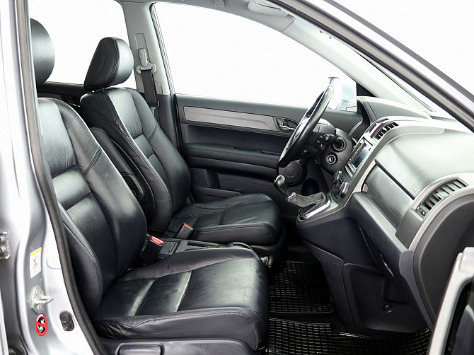 Honda CR-V Luxury 2.2 i-CTDi 103kW Tallina - foto 6