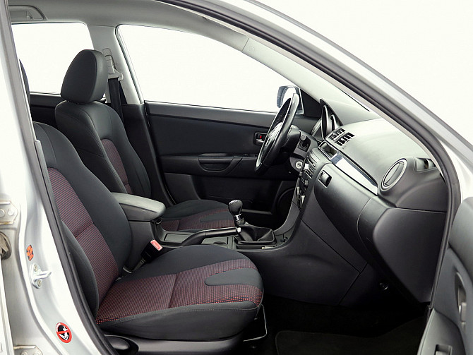 Mazda 3 Elegance 1.6 77kW Tallina - foto 6