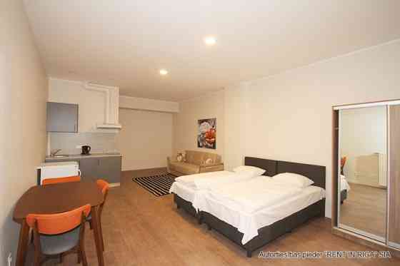 Сдается как на длительный срок, так и на месяц - 1 комнатная меблированная Рига