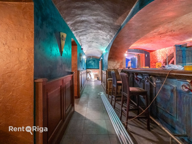 Tiek iznomātas kluba telpas  Elizabetes ielā 49!  Piedāvājam nomai plašas 200 m pagraba telpas Rīga - foto 8