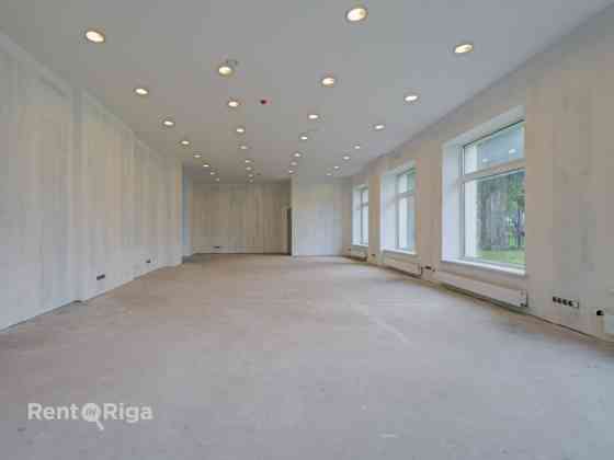 Новые, просторные и современные помещения в Тихом центре.  Предлагаем в аренду Rīga