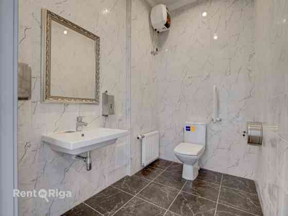 Новые, просторные и современные помещения в Тихом центре.  Предлагаем в аренду Rīga