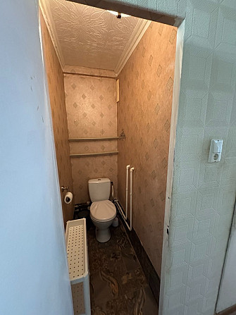 На длительный срок порядочным людям сдаю 2х комнатную квартиру.
Без декларирования места... Rīga - foto 2