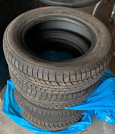 Pārodou zimeas riepas, labā stāvoklī. 185/65 R15 ar protektora dziļumu 6, 5mm Rīga - foto 1