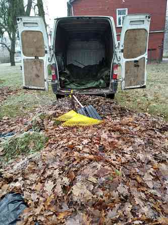 Погрузим и вывезем с вашей территории ветки, опавшие листья в мешках или без, траву. Покос травы... Rīga