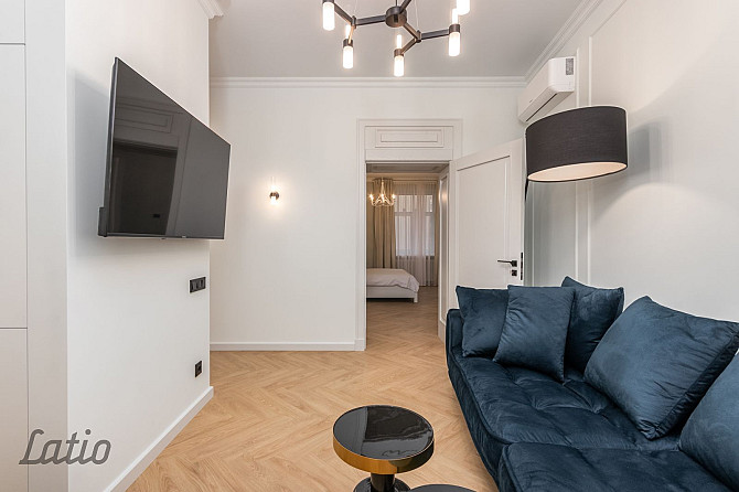 Lielisks 3 istabu dzīvoklis, 76  kv.m, 2/5 st., pirmskara laika māja, jauns lifts, gaumīgi iekārtots Рига - изображение 5