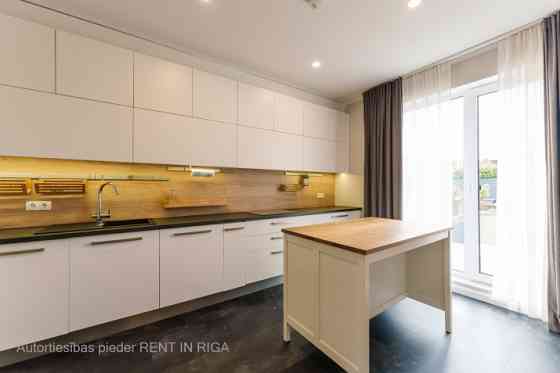 Предлагаем в долгосрочную аренду комфортабельный семейный дом в Викули, Бабитe. Rīgas rajons