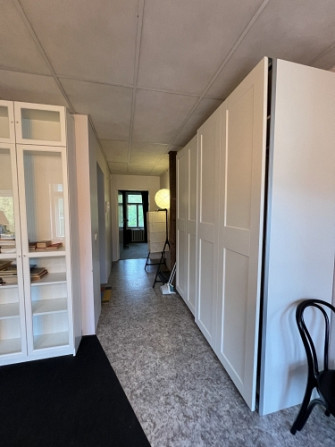 Квартира с собственным двором доступна для долгосрочной аренды!  3-комнатная Рига - изображение 1