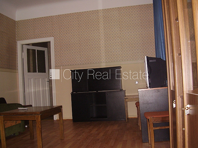 Фасадный дом, реновированный дом, закрытый двор, лестничная клетка после Рига - изображение 19