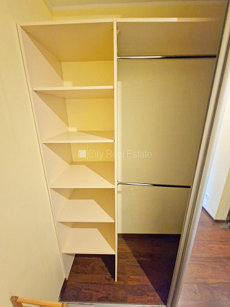 Земля в собственности, дом во дворе, кирпичные стены, благоустроенная Рига - изображение 18