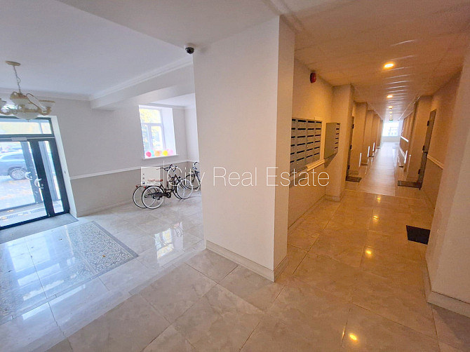 Здание во дворе, благоустроенный озеленённый двор, закрытый двор, вход со двора, Рига - изображение 19