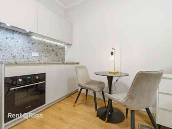 Полностью меблированная 2-комнатная квартира в Центре.  Улица Кришьяня Валдемара Rīga