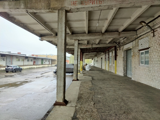 Sausas noliktavas telpas ar rampu.  Noliktava labā stāvoklī. Ēka renovēta, jauni elektrības vadi, lī Рига - изображение 6