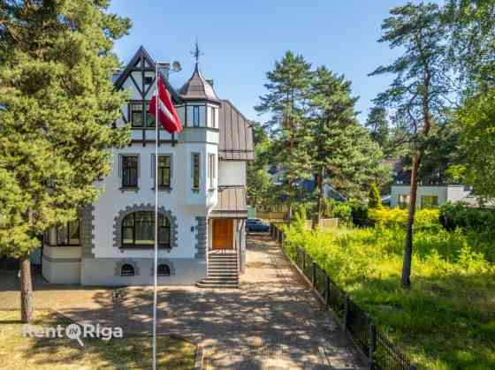 В самом сердце престижного Межапарка, по адресу ул. Судрабу Эджуса 1, предлагается Рига