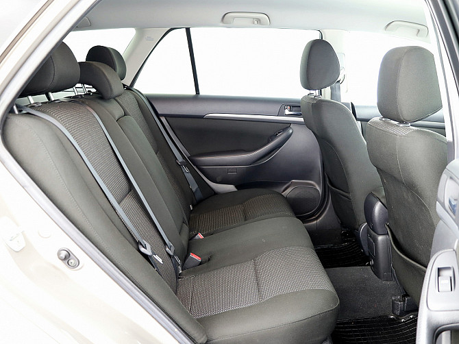 Toyota Avensis Linea Sol Facelift 2.0 108kW Таллин - изображение 7