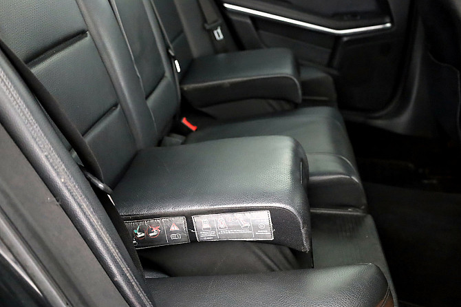 Mercedes-Benz E 220 Avantgarde ATM 2.1 CDI 125kW Таллин - изображение 8