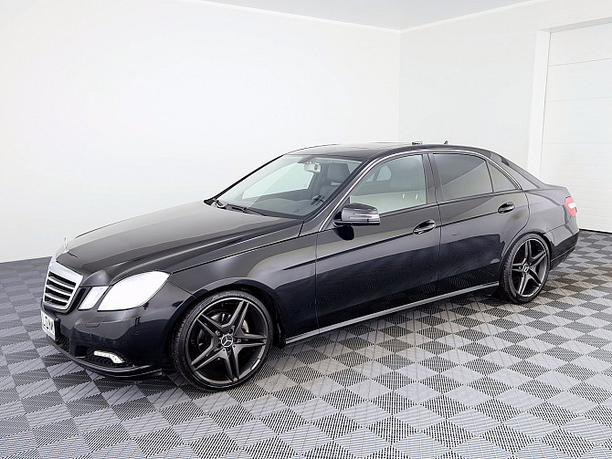 Mercedes-Benz E 220 Avantgarde ATM 2.1 CDI 125kW Таллин - изображение 2